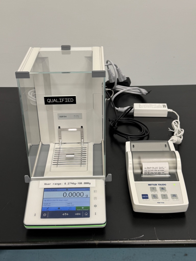Image of Mettler Toledo XSR104 Analytical Balance w/ P28 Printer